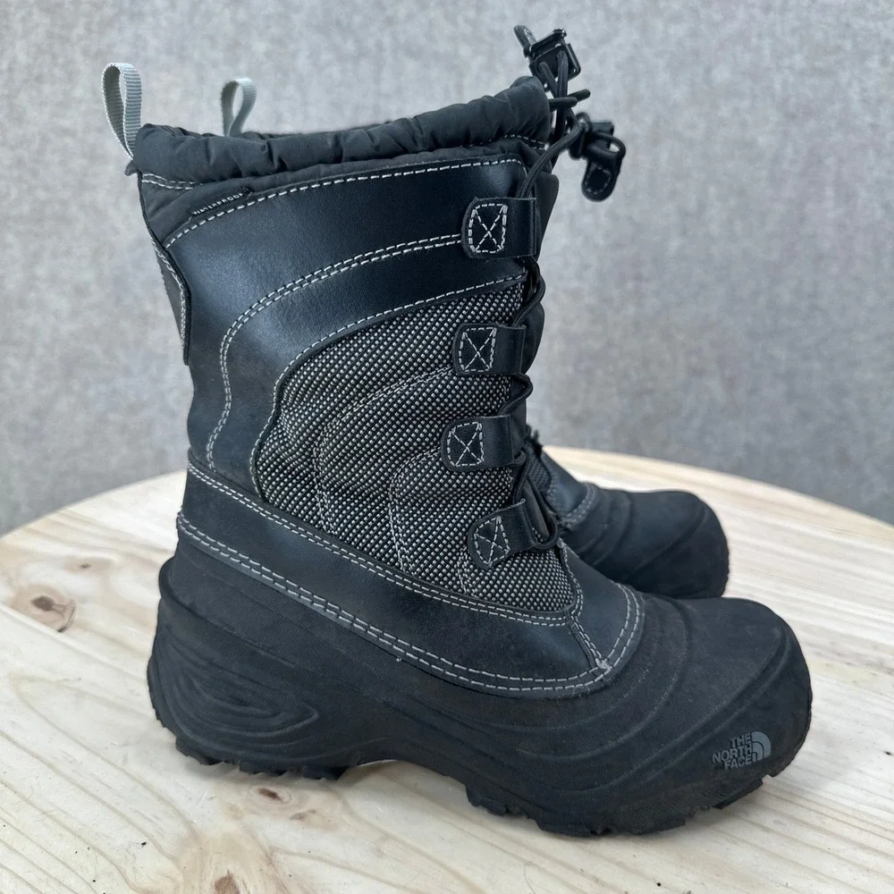 The North Face Alpenglow IV Winter Boots Kids 4 Black Waterproof Snow